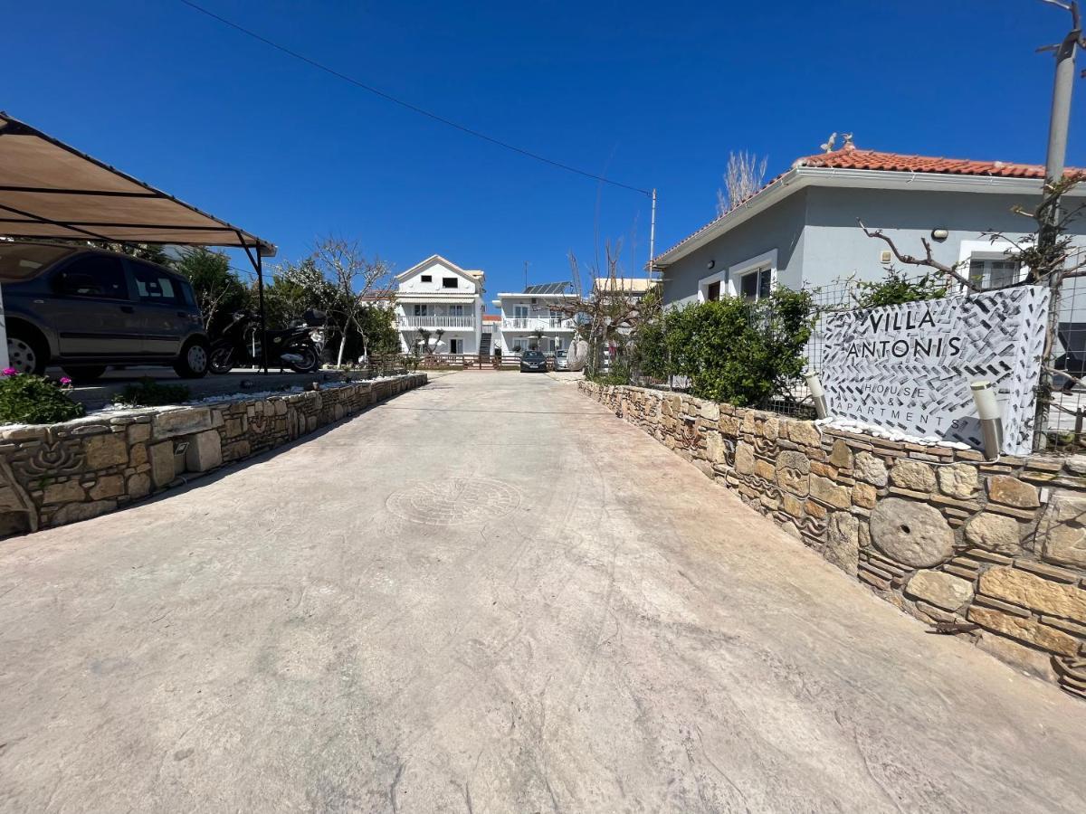 Villa Antonis Deluxe Apartments Amoudi Exterior foto