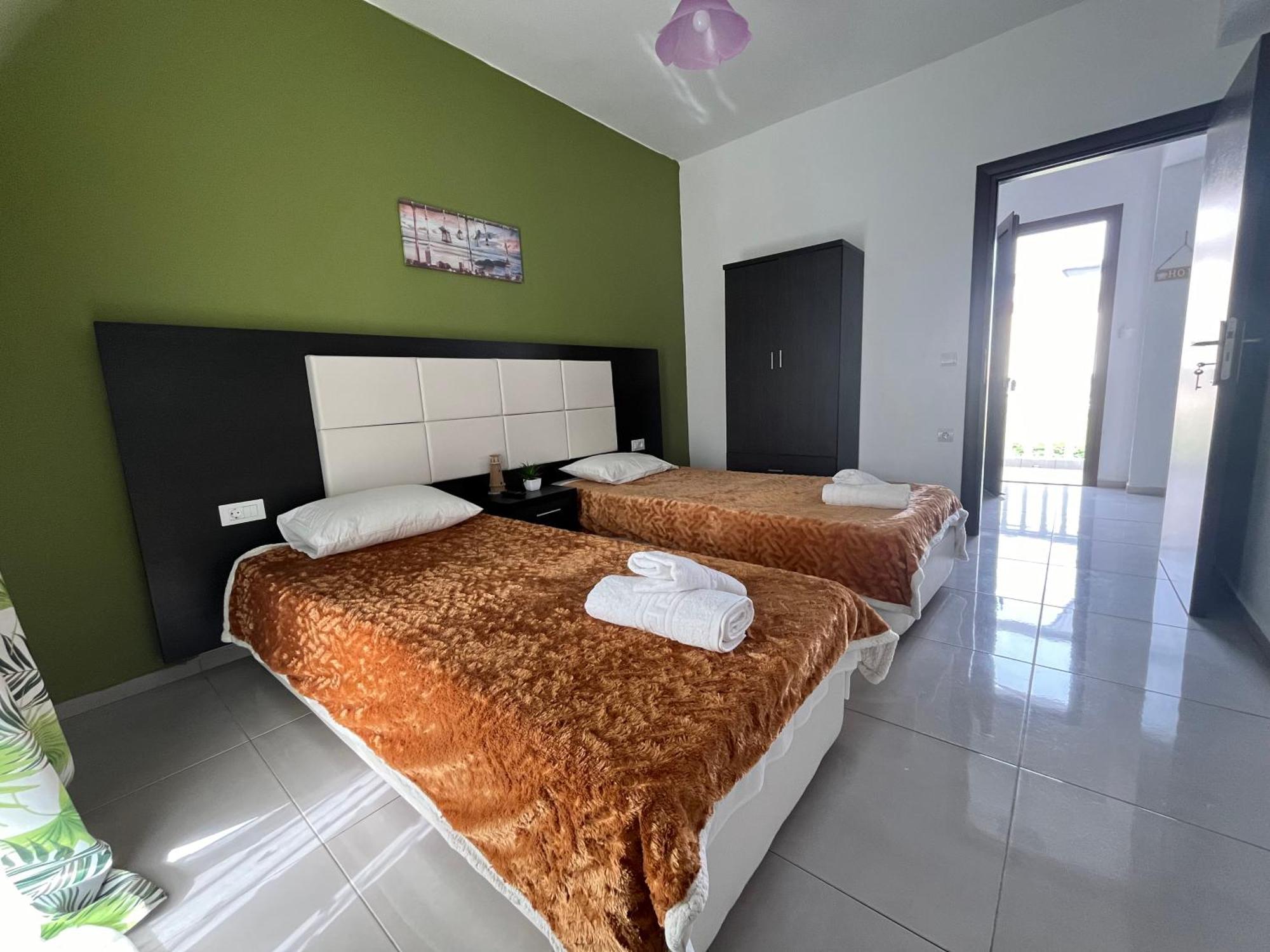 Villa Antonis Deluxe Apartments Amoudi Exterior foto