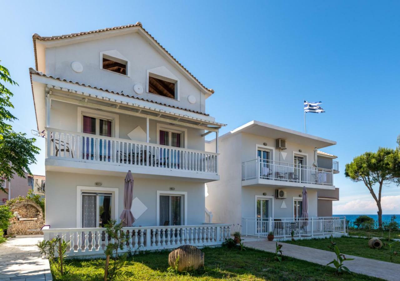 Villa Antonis Deluxe Apartments Amoudi Exterior foto